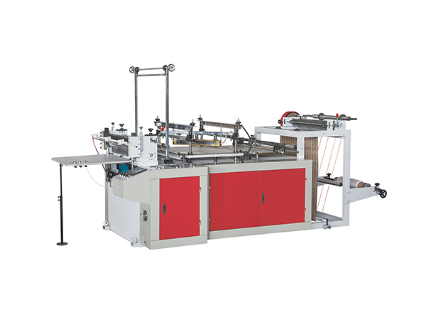 Triangle?Bag?Heat-sealing ?? Cool-cutting?Bag-making?Machine